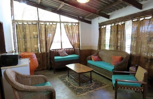 Kakumbi Other | Croc Valley Camp