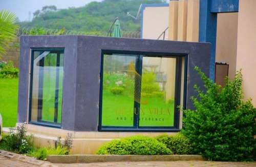 Bulawayo Bed & Breakfast | De Lux Villa