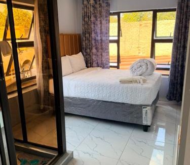 Masvingo House | Diana's Place Guest house