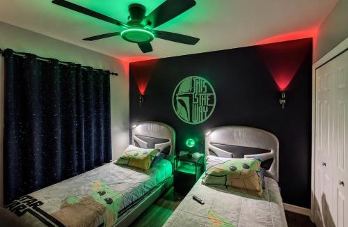 Regal Palms House | Disney & Star Wars Townhome Regal Palms Resort