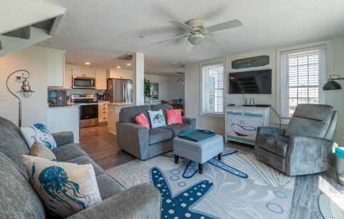 Duck House | Dolphin View - Barrier Island Station Condo, Oceanfront, Indoor Heated Pool, Outdoor Pool, YR Flex Stays
