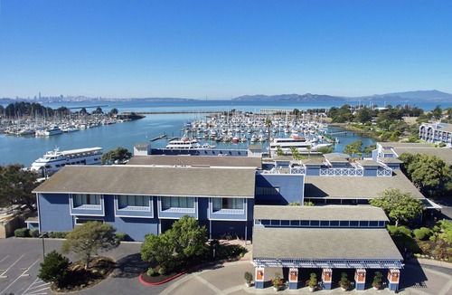Berkeley Hotel | DoubleTree by Hilton Hotel Berkeley Marina