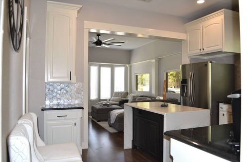 Near East Side House | Downtown San Antonio cozy 3BR 2BA with free parking