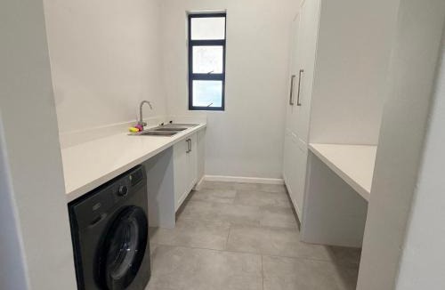 Victoria Falls Apartment | Dreams Apartments 115