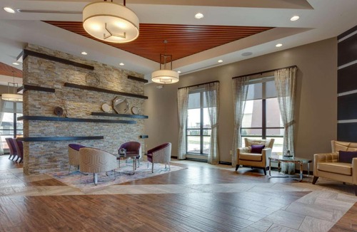 Overland Park Hotel | Drury Inn & Suites Overland Park