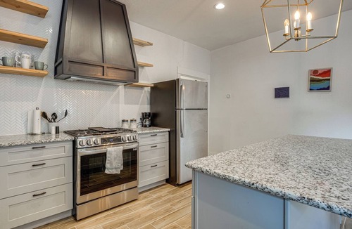 Midtown House | Easy Dtwn Access! Modern San Antonio Retreat