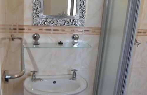 Bulawayo House | Ebuhleni Guest Lodge
