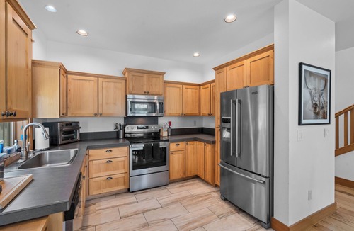 Redmond House | EC Bunk House 11255 | Hot tub | Peaceful Retreat