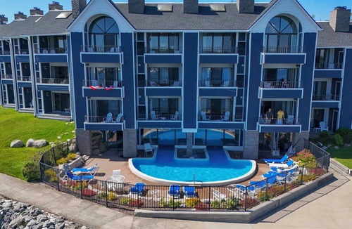Charlevoix Condo | Edgewater 114 | Downtown Charlevoix | Pool, Hot Tub, Sauna | Sleeps 4