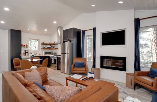 Angel Fire Cabin | Eight cabins- King Beds, Fire Pit, A/C, Free Sledding and Smores