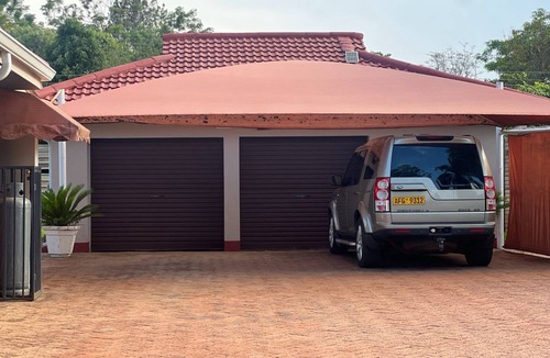 Harare Cottage | Elegant 3-Bed Cottage, Shared Pool, Prime Location