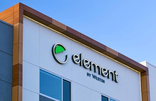 Coliseum Central Hotel | Element by Marriott Hampton Peninsula Town Center