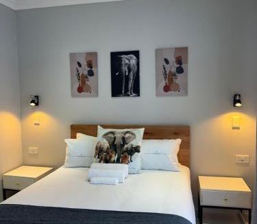 Victoria Falls House | Elephant's Crest Lodge