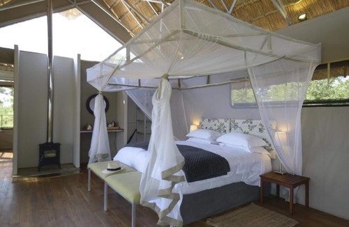 Dete Cabin | Elephant's Eye, Hwange