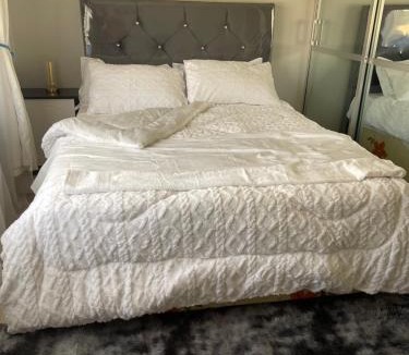 Kitwe Apartment | Elimisam stays