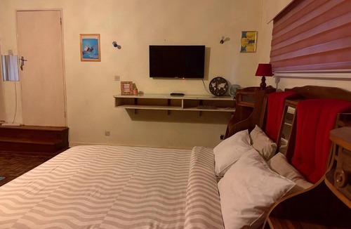 Harare House | Ensuite Bedroom Near RG Mugabe Airport