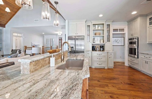 Eatonton House | Escape To Wildwood @ This 5+BR/4B Luxury Lake Home