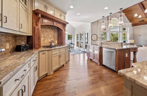 Eatonton House | Escape To Wildwood @ This 5+BR/4B Luxury Lake Home