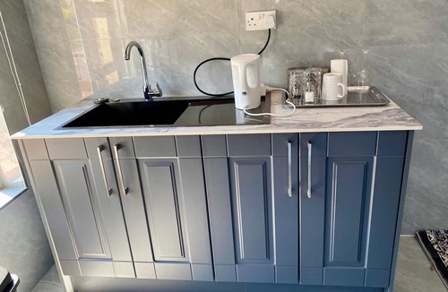 Harare House | Executive studio apartment near the airport - 2320