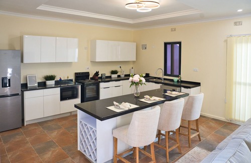 Lusaka Apartment | F6 - Pool, Inverter, Gym, Pavilion, Wifi, Perfect for Kids - Ibex Meanwood!