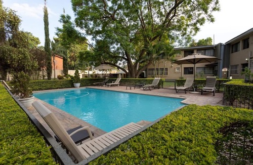 Cathedral Hill Apartment | Fallsway Apartments Louden Court