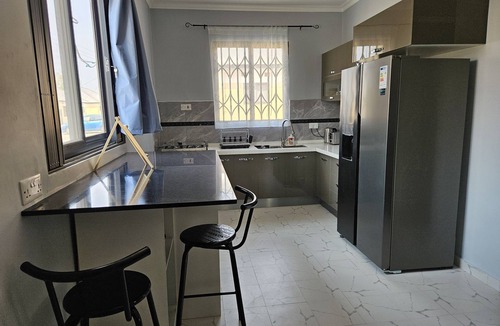 Lusaka Villa | Family & business friendly solar powered luxury 2 bed home with private pool