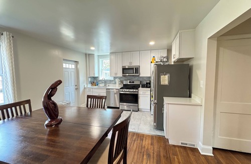 Washington House | Family-Friendly 5BR Home Steps to Metro DC