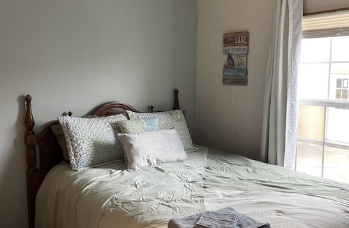 Town of Benton House | Finger Lakes Farmview