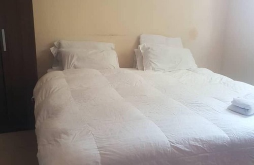 Lusaka House | fish eagle backpackers