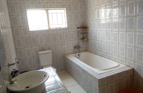 Lusaka House | fish eagle backpackers