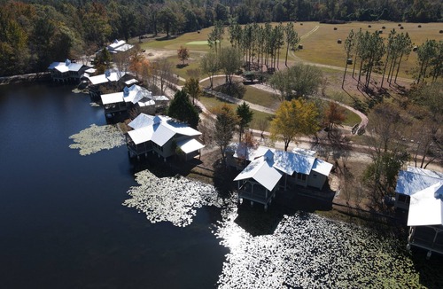 Swainsboro Cottage | Flat Creek Lodge Boar Hog Cottage 1 hr 15 min form Augusta National