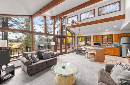 Kachina Village Cabin | 🌲 Forest Cabin Retreat Overlooking a Meadow & Pond