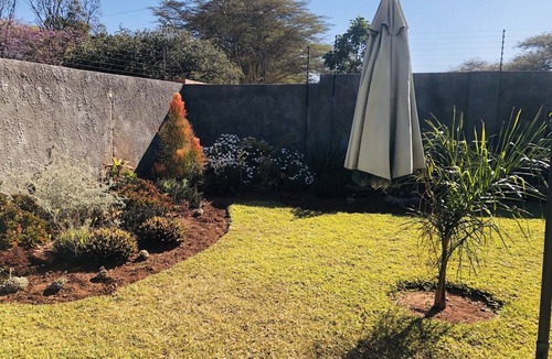 Harare House | Fully furnished and secure four bedroomed home