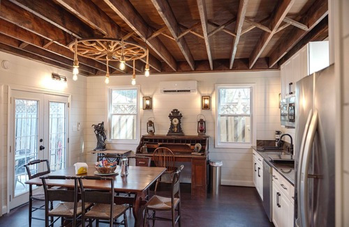 Cleveland Park House | Fully renovated 1800s Carriage House seamlessly blends history w/modern luxury.
