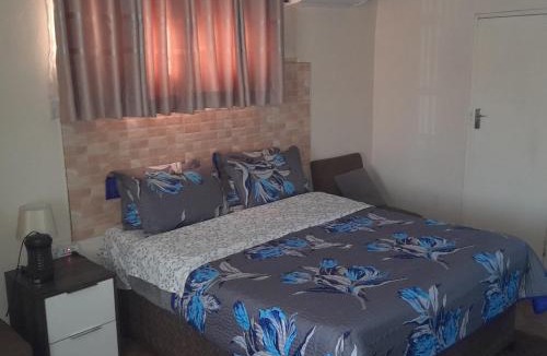 Lusaka Central House | Furnished self-catering bedsitter