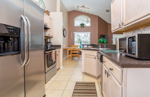 Westridge House | Gated Community Westridge! 4 bedrooms, 3 bathrooms and private pool. Free WIFI