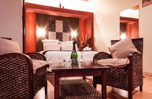 Bulawayo House | Glen Lodge & Tours