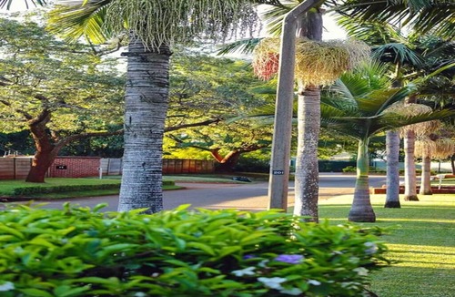 Harare House | Glint Vacation House