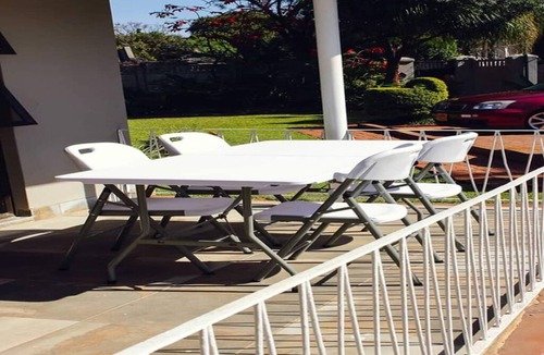 Harare House | Glint Vacation House
