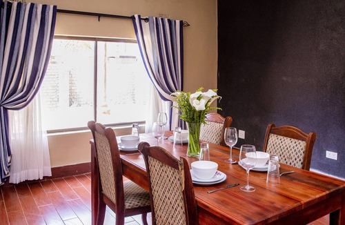 Lusaka Central Apartment | Glitterstone | WiFi | Pool | Balcony| Mass Media