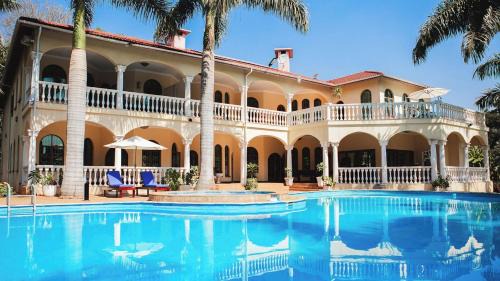 Harare Bed & Breakfast | Golden Palm Boutique Hotel