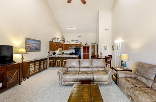 Surfside Beach Hotel | Golf Colony at Deerfield 26H