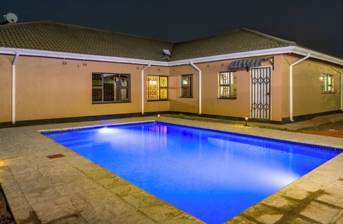 Harare East House | Gorgeous 4-bedroom house with WiFi in Harare