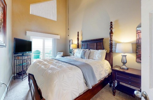 Orange Beach Hotel | Grand Caribbean 408