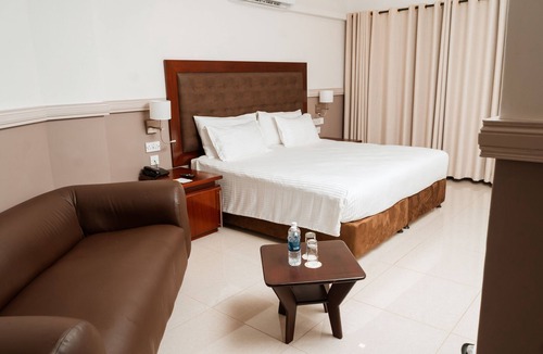 Ndadza Hotel | Great Zimbabwe Hotel