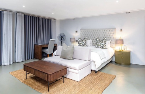 Harare East Bed & Breakfast | Grosvenor House