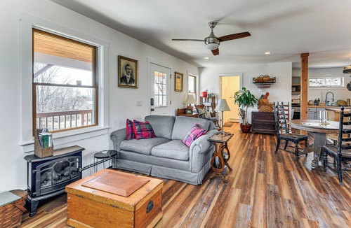 Waterbury Center House | Group Friendly! Mtn-View Haven in Waterbury Center