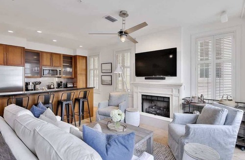 Rosemary Beach Condo | Gulf Views-Two-story Condo-2 Bikes-Heated Pool