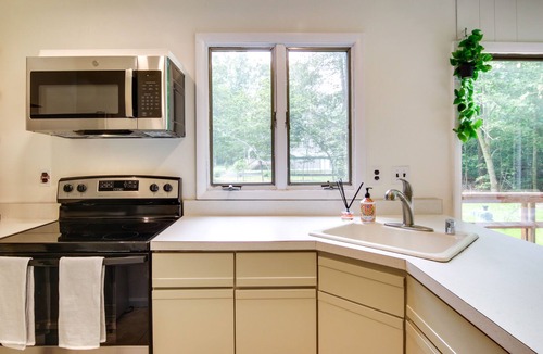 Harbeson Cabin | Harbeson Vacation Rental ~ 11 Mi to Lewes Beach!