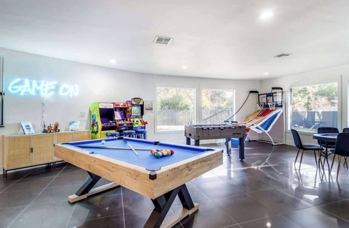 Castle Hills House | Heated Pool + Outdoor Theater | Sleeps 16 w/Games